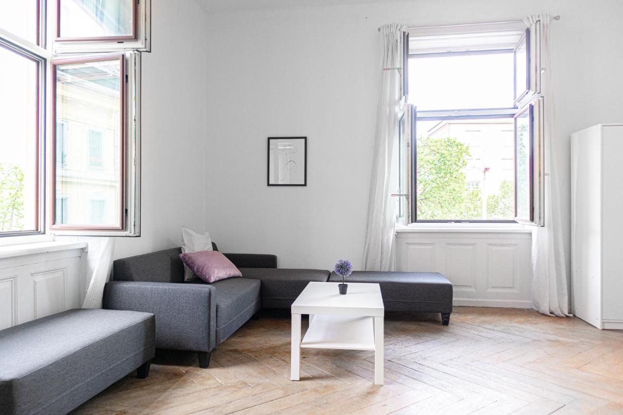 Cozy 2Br Apt. Near Akh Hospital-Ideal For Longstay Виена Екстериор снимка