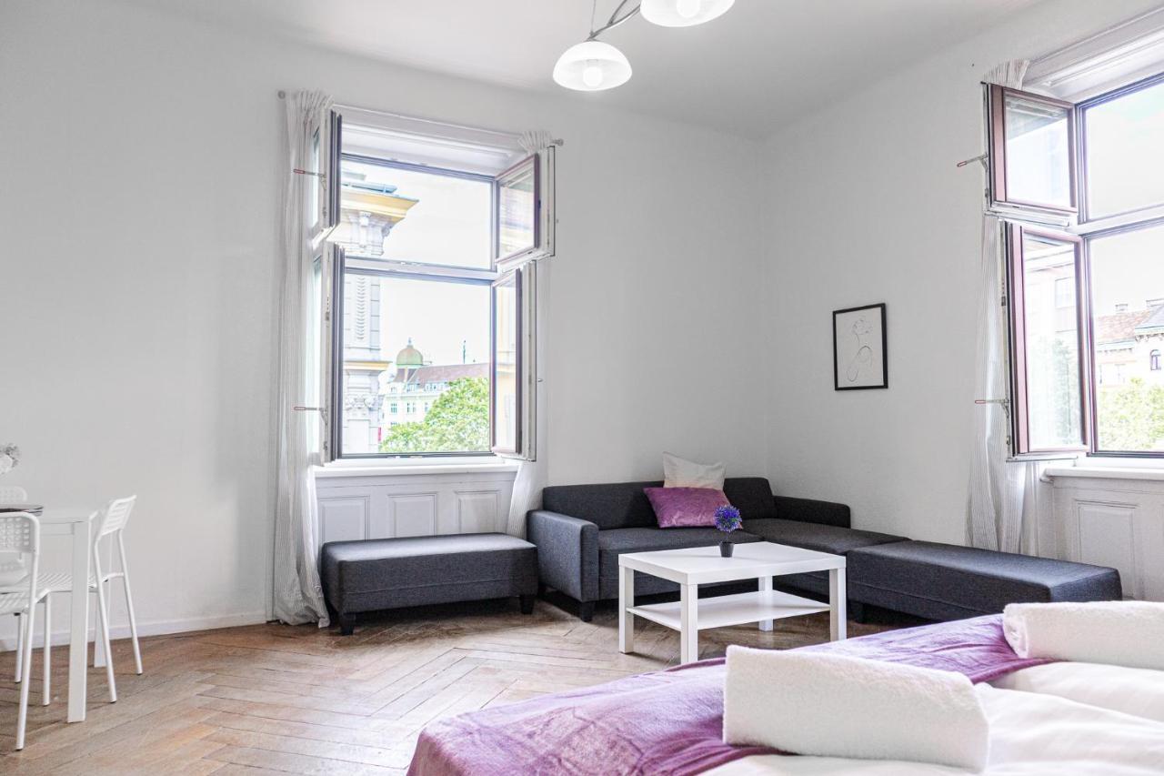 Cozy 2Br Apt. Near Akh Hospital-Ideal For Longstay Виена Екстериор снимка